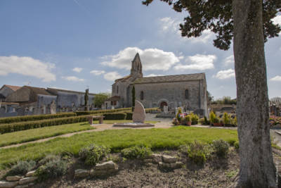 Église Sainte-Marie-Madeleine à Saint-Martin de Bernegoue